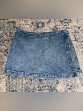 Alice + Olivia Medium Blue Denim Mini Skirt